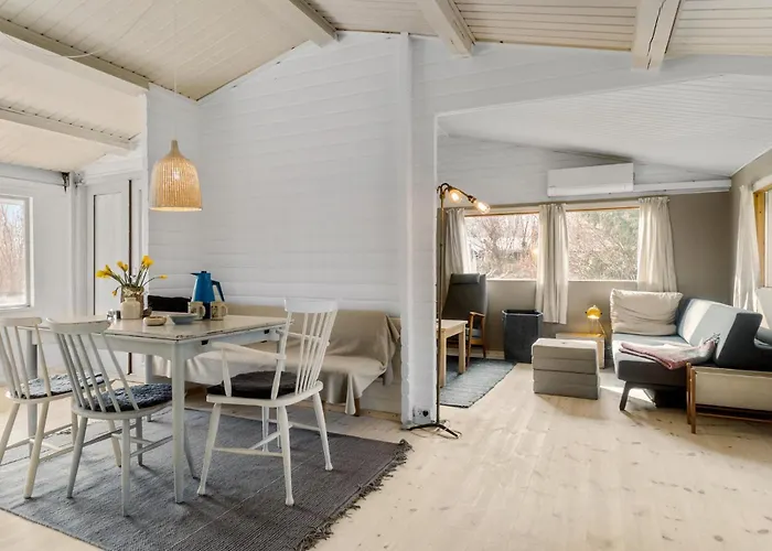 3 Bedroom Gorgeous In Сasa de vacaciones *